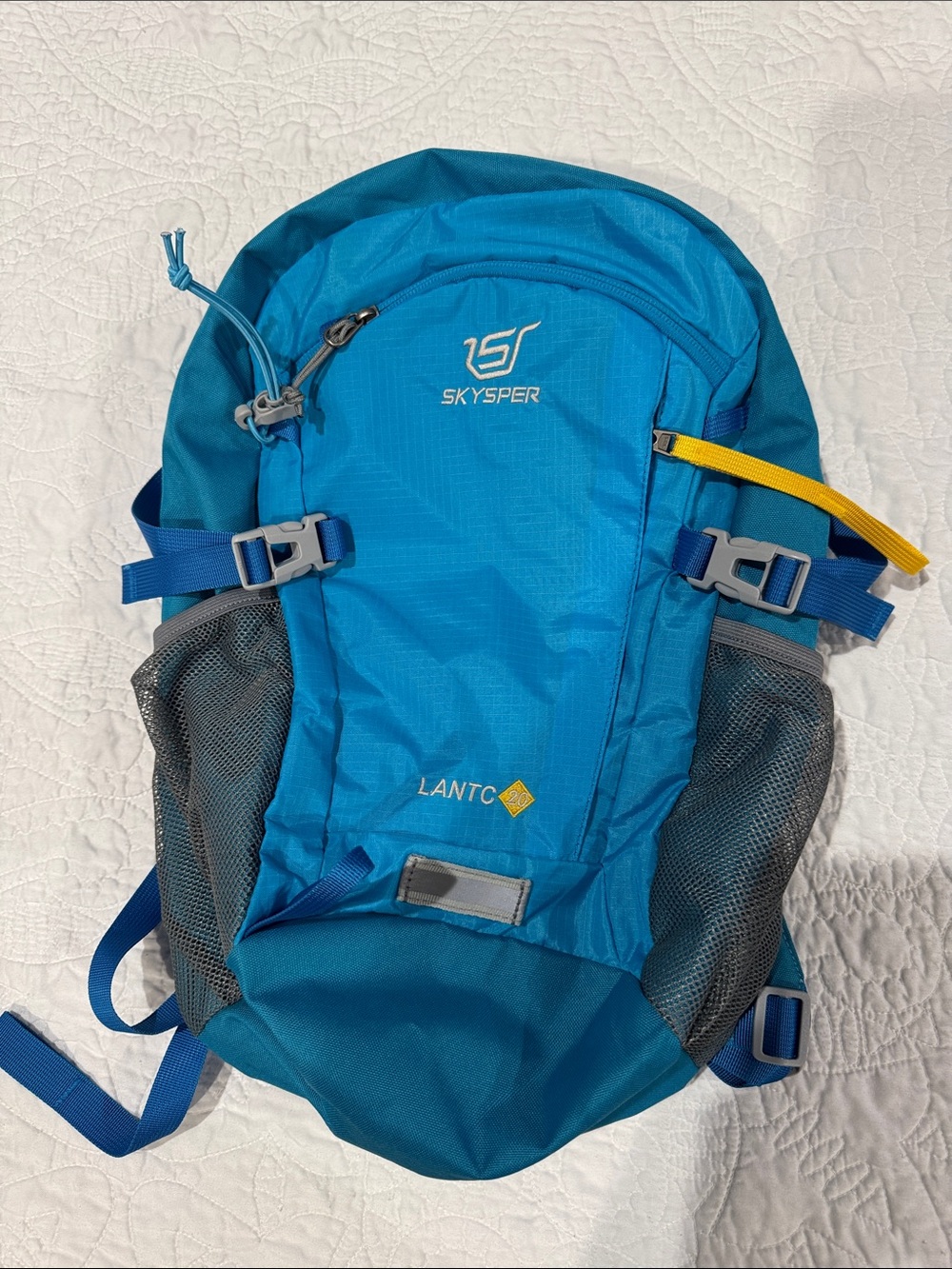 SKYSPER 20L Small Hiking Backpack Lightweight Travel Daypack Men Women